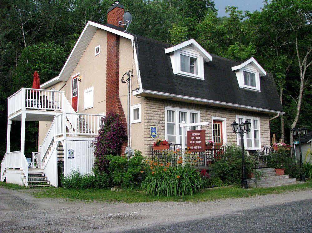Auberge De Mon Petit Chum B&B Wakefield Eksteriør bilde